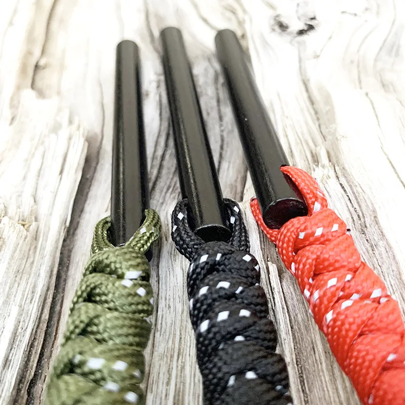 베어 그릴스 화염 점화기 야외 마그네슘 플린트 막대 휴 - Ferro Rod Striker 리뷰 및 가격