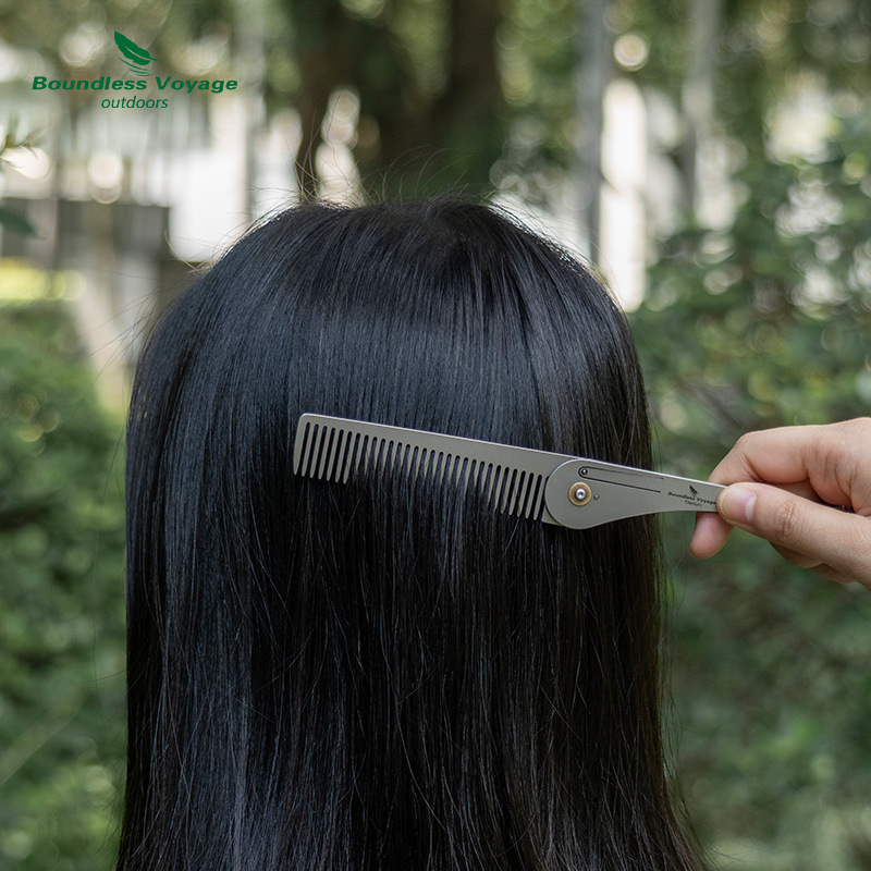 순수 티타늄 접이식 헤어 빗 초경량 및 휴대용 마사지  - Comb Pocket Titanium 리뷰 및 가격